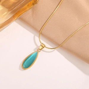 Collana vintage in acciaio al titanio con ciondolo cuore blu e catena a serpente
