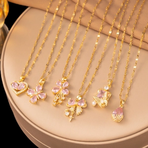 Elegante Vergoldete Edelstahlkette Kupfer Rosa Zirkonia Anhänger Halskette Für Damen Koreanischer Stil Blumen Herz Schmuck