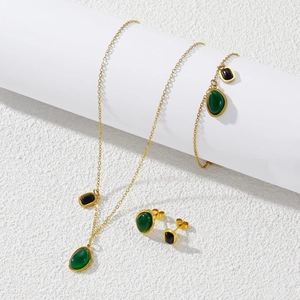 Collection de Collier Boucles d'Oreilles Clous Bracelet de Cheville en Acier Titane Vintage Pendentifs Ovales Noir Vert Bijoux