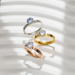 Fashion Titanium Steel Rhinestone Ring For Women Simple Round Geometric Ring Non-Fading Wedding Jewelry Gift For Couples