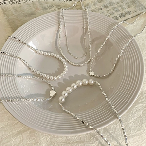 Collana Minimalista in Acciaio Inossidabile con Pendente a Cuore e Quadrifoglio per Donna Gioielli con Künstliche Perle e Ematite