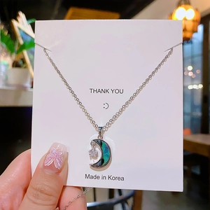 Collier Pendentif Étoile Lune en Coquille d'Abalone en Acier au Titane pour Femme Luxe Léger Or Argent Strass Bijoux