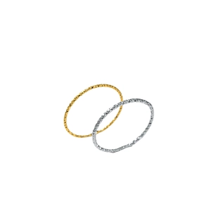 Anillos texturizados de acero de titanio de 1mm en oro y plata para apilar joyas de mujer