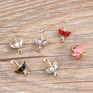 DIY colorful alloy umbrella pendants in six vibrant oil-drop finishes with golden metal hooks