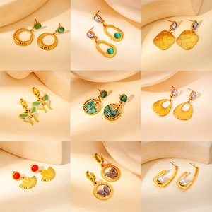 Vintage High End Stainless Steel Butterfly Earrings For Women 18K Gold Plated Geometric U-Shape Rhinestone Artificial Pearl Stud Earrings Trendy Jewelry Gift