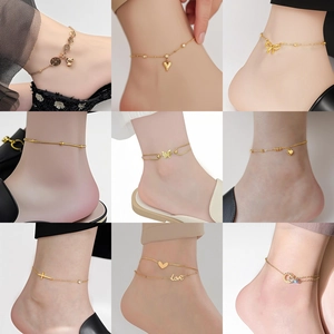 Set minimalistischer 18K vergoldeter Edelstahl-Fußkettchen für Damen mit Anhängern