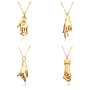 Vintage Gold Plated Copper Hand Gesture Hamsa Hand Pendant Necklace Evil Eye Zirconia Chain Necklace Women Jewelry Gift