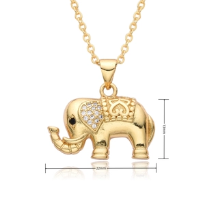 Detalles y medidas del colgante de elefante dorado con circonitas, tamaño 13mm por 22mm