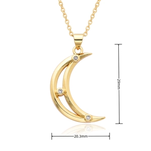 Vue détaillée du pendentif lune dorée avec trois cristaux et dimension de hauteur 29mm