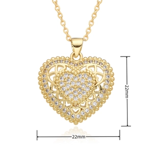 Detailansicht des 22mm Herzanhängers mit Zirkonia-Mikropavé auf einer goldenen Kette