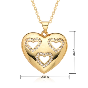 Detailansicht einer 23mm x 24mm Goldherz-Halskette mit Zirkonia-Steinen besetzt