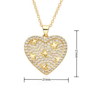 Detailansicht der goldene Herzanhänger mit Zirkonia-Besatz und 21mm Größenangabe