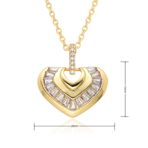 Detailansicht des Herzanhängers mit Zirkonia, Maße 15mm Höhe und 20mm Breite in Gold