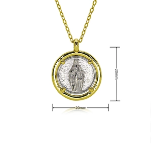 Colgante religioso de María Guadalupe en oro y plata con marco redondo de 20 mm y cadena