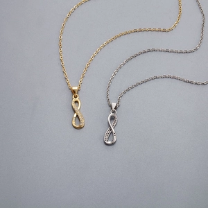 Minimalistische Unendlichkeit Halsketten in Gold und Silber mit funkelnden Zirkonen