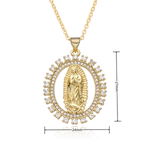 Collier religieux plaqué or 18k avec pendentif Vierge de Guadalupe et zircons brillants