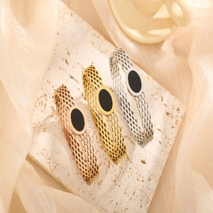 Three-piece titanium steel mesh bracelets set in rose gold, gold, and silver finishes