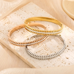 Titanium Steel Bangle For Women Luxury Double Row Round Studs Zirconia Inlay Clasp Bangle Gold Silver Rose Gold Bracelet