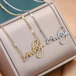 Korean Style Titanium Steel Gold Plated Custom English Letter Audrey Name Necklace For Women Valentine Day Gift Jewelry