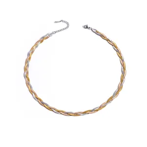 Ensemble collier tressé tricolore en or argent et or rose avec maille serpent