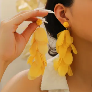 Bohemian Handmade Raffia Woven Flower Starfish Stud Earrings For Women Summer Beach Vacation Fashion Alloy Floral Jewelry Gift