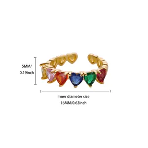 Dettaglio dimensioni anello in oro 18K con zirconi a cuore colorati e diametro 16mm