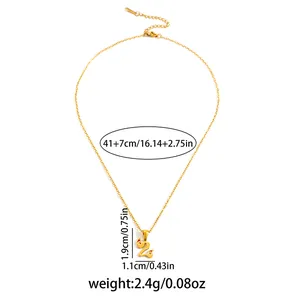 Collier lettre Z en acier inoxydable doré avec breloque bonnet de Noël émaillé rouge