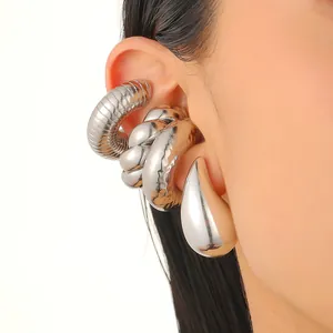 Ensemble de boucles d'oreilles argentées en C et gouttes avec texture métallique