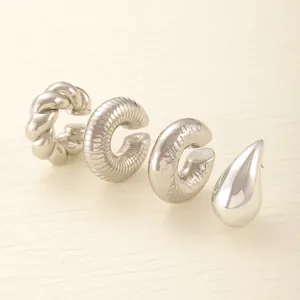 Parure de boucles d'oreilles ear cuff en C et clous goutte d'eau en métal argenté