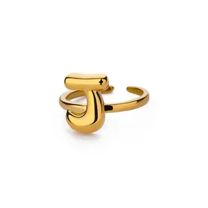 Gepolijste 18K vergulde ring met 3D bubble letter J en verstelbare open band design