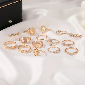 15-teiliges vergoldetes Vintage-Ring-Set mit Münzen und Kunstopalen für Damen