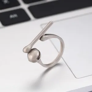 Funny minimalist silver geometric ring with wooden fish design for men and women