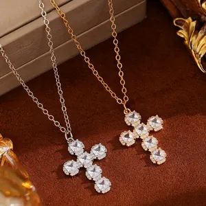 Luxus Kupfer Zirkonia Kreuz Anhänger Halskette Für Damen Elegant Mikro-Pave Strass Choker Mode Schmuck Geschenk