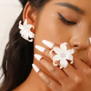 Y2K summer iris flower earring and ring set with white resin petals and zircon accents
