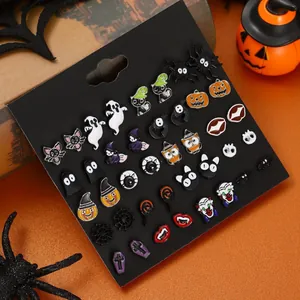Set di 20 paia di orecchini a lobo per Halloween con zucche, fantasmi e gatti
