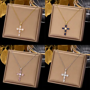 Exquisito Collar de Cadena de Acero Inoxidable con Colgante de Cruz de Zirconia de Cobre Oro Plata Cadena de Clavícula para Mujer Joyería