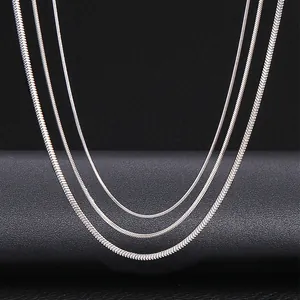 Catene a maglia serpente quadrate in acciaio inossidabile argento in tre spessori
