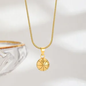 Collana con ciondolo a forma di basket in acciaio inossidabile dorato con catena snake
