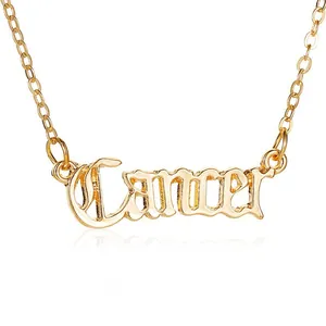 Collier zodiaque Cancer doré avec pendentif ajouré et chaîne à maillons minimaliste