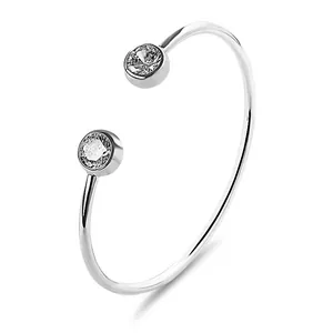Eleganter silberner Armreif im minimalistischen Design mit zwei funkelnden Zirkonsteinen