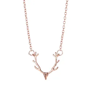 Minimalistische Rentier-Geweih Halskette in elegantem Roségold-Finish für Damen