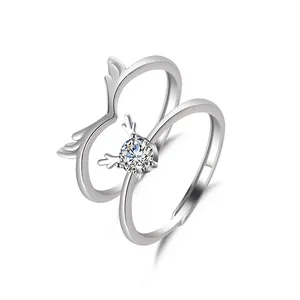 Elegant antler-shaped silver open rings set with sparkling round cubic zirconia