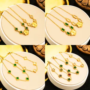 Colliers en acier doré rétro avec pendentifs fleurs et étoiles sertis de pierres colorées