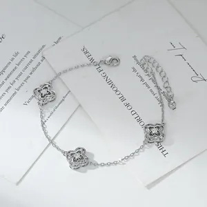 Lussuoso Braccialetto in Rame a Quadrifoglio per Donna con Zirconia Placcato Oro Argento Catena Regolabile Gioielli di Moda