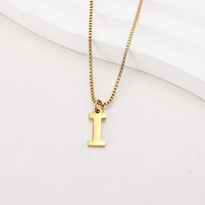Polished gold stainless steel box chain necklace with uppercase letter I pendant