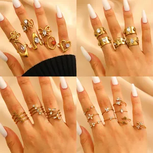 Anello in Acciaio Inossidabile con Zirconia Geometrico Irregolare per Donna Anello Aperto Regolabile Placcato Oro Gioielli di Lusso