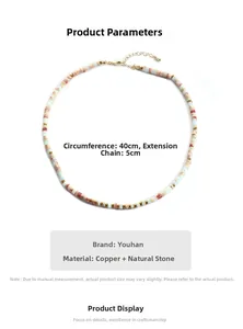 Vue détaillée d'un collier de perles en pierre naturelle colorée, 40 cm et fermoir mousqueton