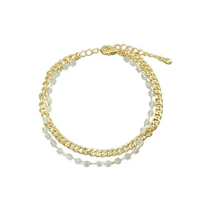 Elegante bracciale a doppio strato con catena cubana dorata e perle di cristallo quadrate