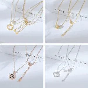 Collana con Pendente in Rame e Acciaio Inossidabile con Zirconia per Donna Placcata Oro Tripli Anelli Farfalla Stella Luna