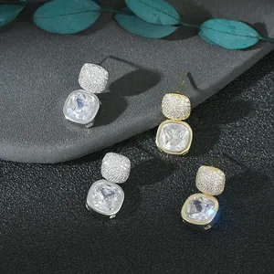 Eleganti orecchini vintage francesi con cristallo quadrato in finitura oro e argento